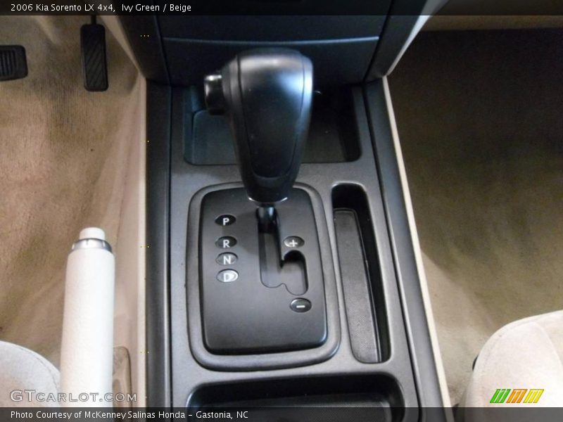 Ivy Green / Beige 2006 Kia Sorento LX 4x4
