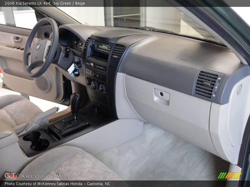 Ivy Green / Beige 2006 Kia Sorento LX 4x4