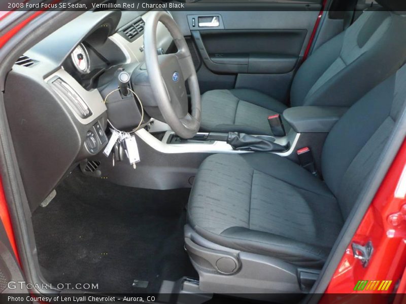 Vermillion Red / Charcoal Black 2008 Ford Focus SE Sedan