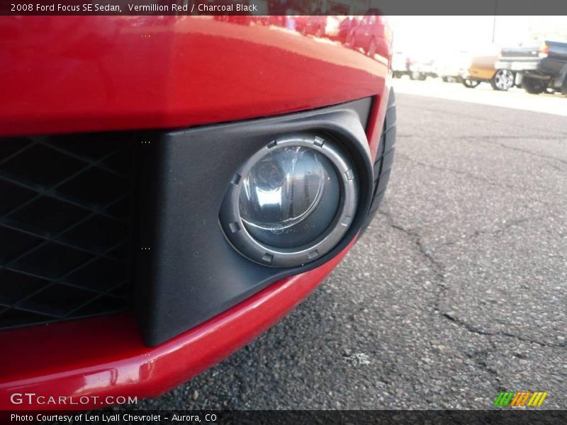 Vermillion Red / Charcoal Black 2008 Ford Focus SE Sedan