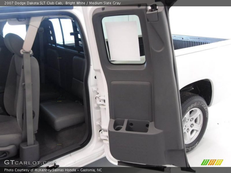 Bright White / Medium Slate Gray 2007 Dodge Dakota SLT Club Cab