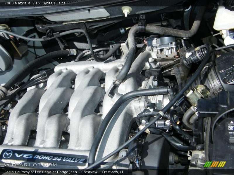 White / Beige 2000 Mazda MPV ES