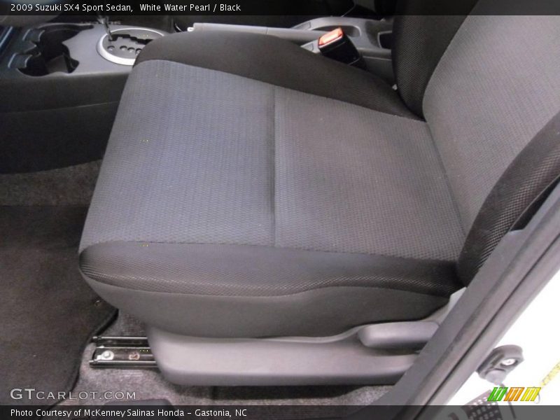 White Water Pearl / Black 2009 Suzuki SX4 Sport Sedan