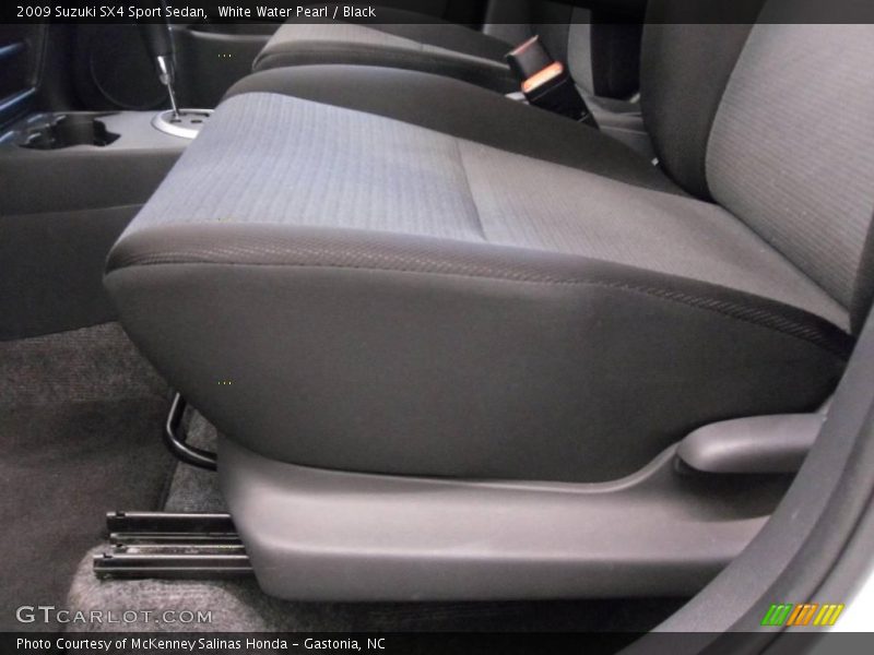 White Water Pearl / Black 2009 Suzuki SX4 Sport Sedan