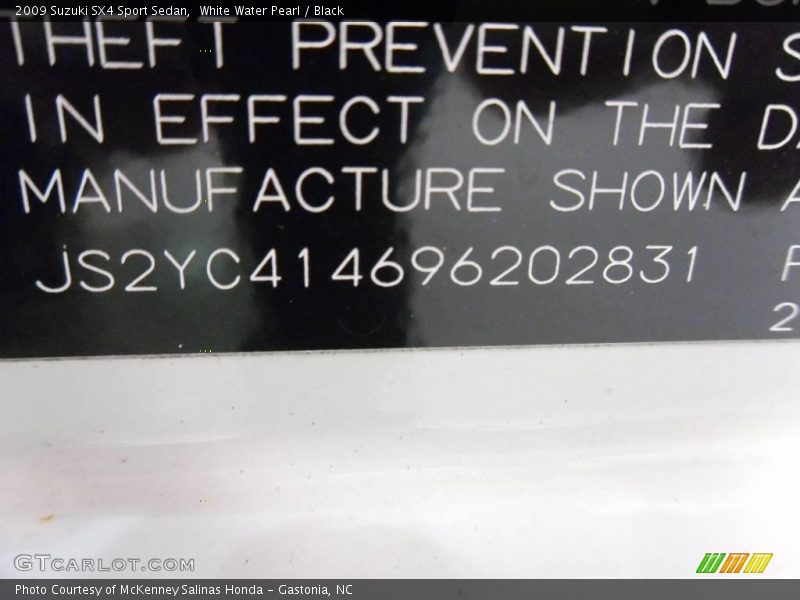 White Water Pearl / Black 2009 Suzuki SX4 Sport Sedan