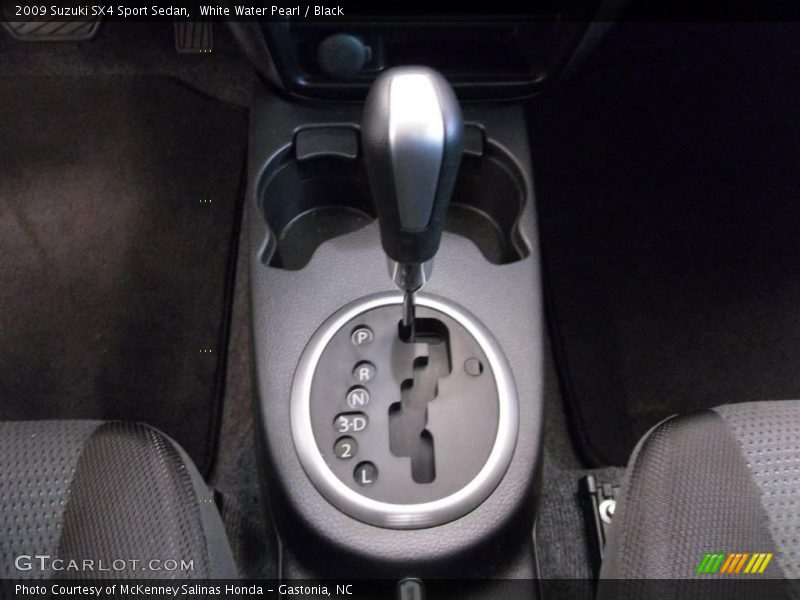 White Water Pearl / Black 2009 Suzuki SX4 Sport Sedan