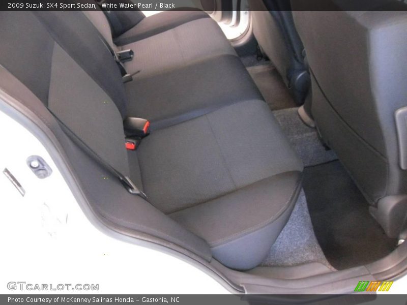 White Water Pearl / Black 2009 Suzuki SX4 Sport Sedan