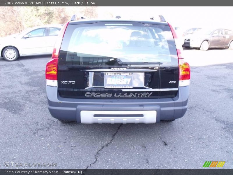 Black / Taupe 2007 Volvo XC70 AWD Cross Country