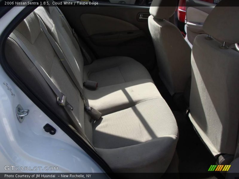 Cloud White / Taupe Beige 2006 Nissan Sentra 1.8 S