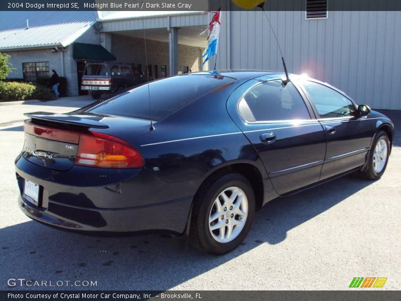 Midnight Blue Pearl / Dark Slate Gray 2004 Dodge Intrepid SE