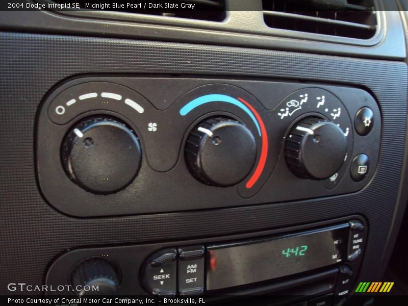 Midnight Blue Pearl / Dark Slate Gray 2004 Dodge Intrepid SE