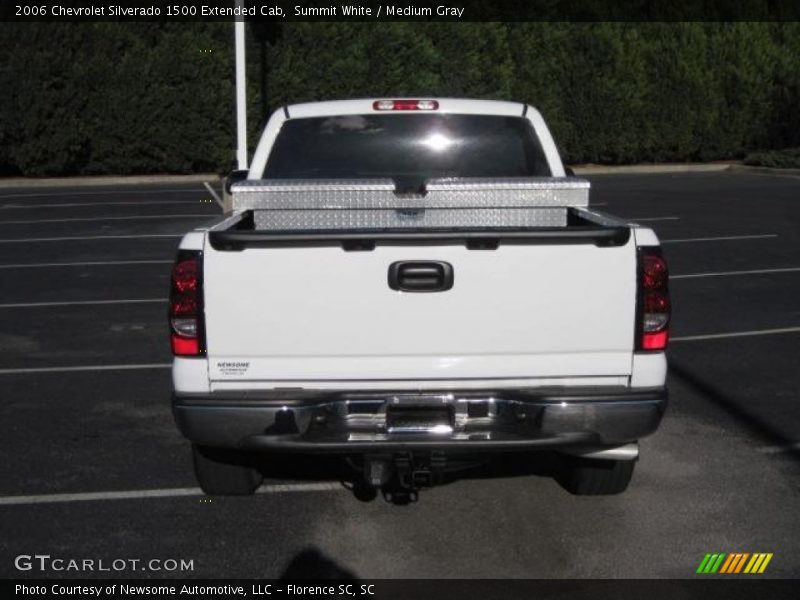 Summit White / Medium Gray 2006 Chevrolet Silverado 1500 Extended Cab