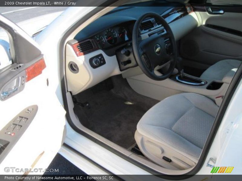 White / Gray 2009 Chevrolet Impala LT