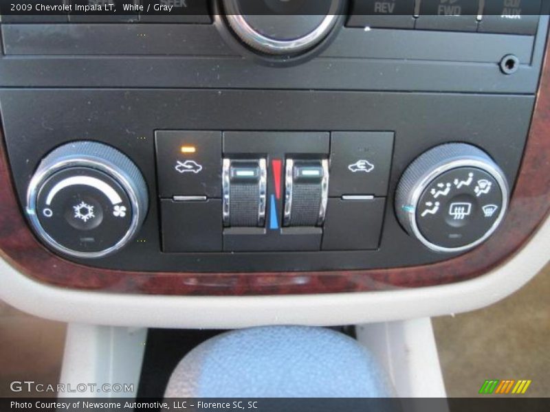 White / Gray 2009 Chevrolet Impala LT