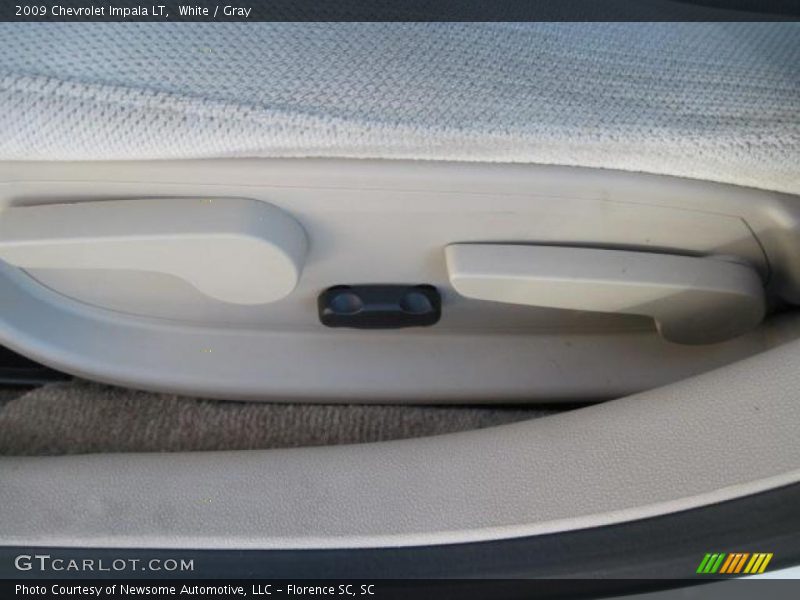 White / Gray 2009 Chevrolet Impala LT