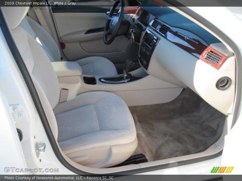 White / Gray 2009 Chevrolet Impala LT