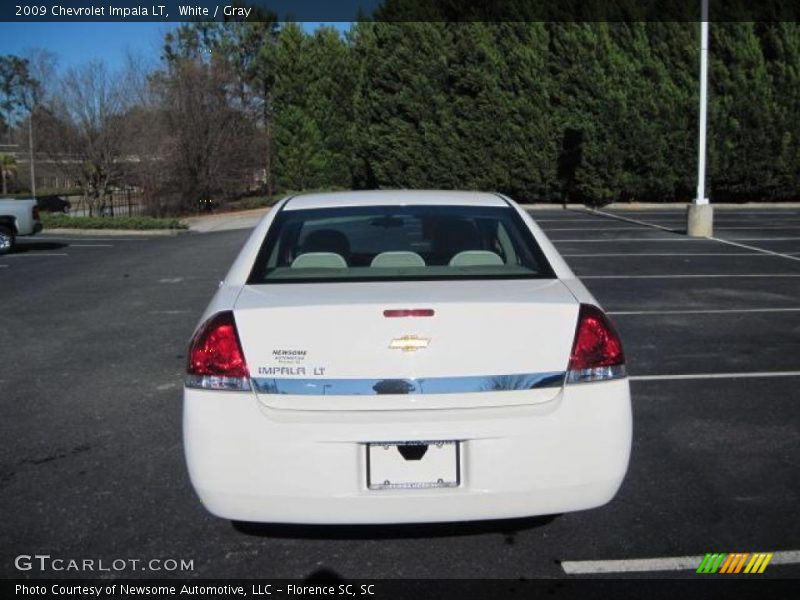 White / Gray 2009 Chevrolet Impala LT