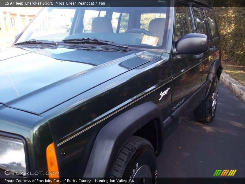 Moss Green Pearlcoat / Tan 1997 Jeep Cherokee Sport