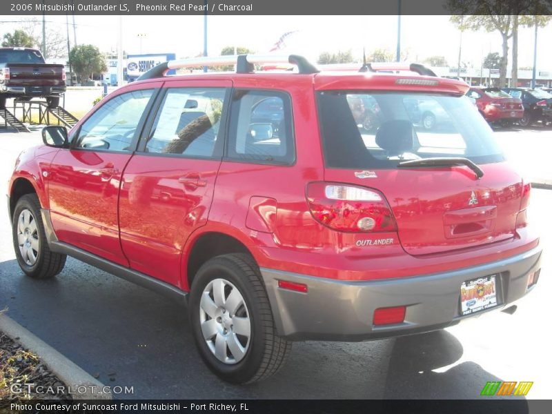Pheonix Red Pearl / Charcoal 2006 Mitsubishi Outlander LS