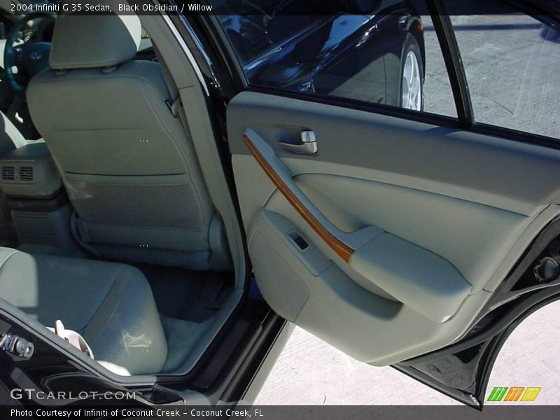 Black Obsidian / Willow 2004 Infiniti G 35 Sedan