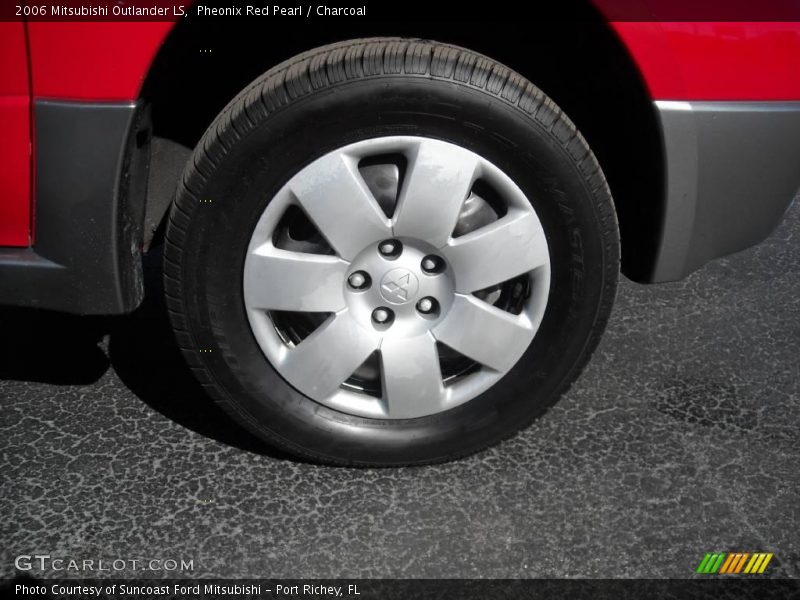 Pheonix Red Pearl / Charcoal 2006 Mitsubishi Outlander LS