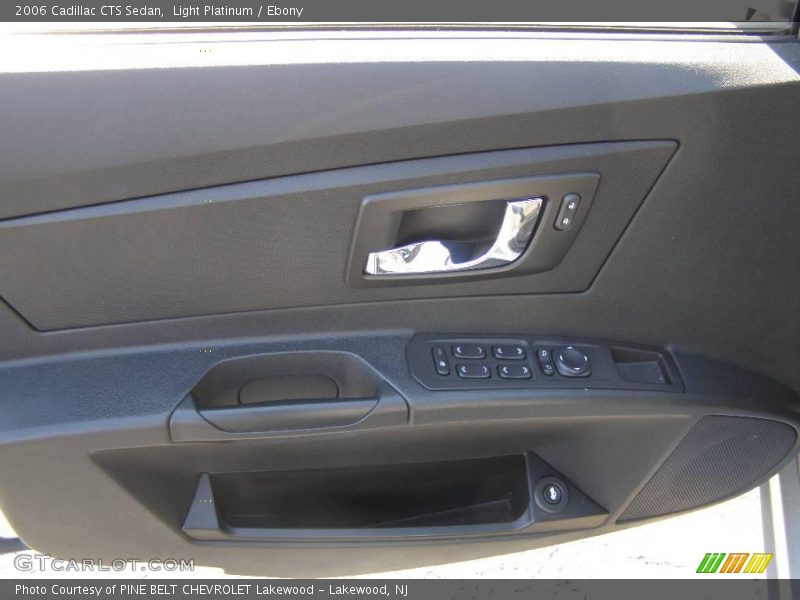 Light Platinum / Ebony 2006 Cadillac CTS Sedan