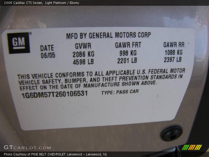 Light Platinum / Ebony 2006 Cadillac CTS Sedan
