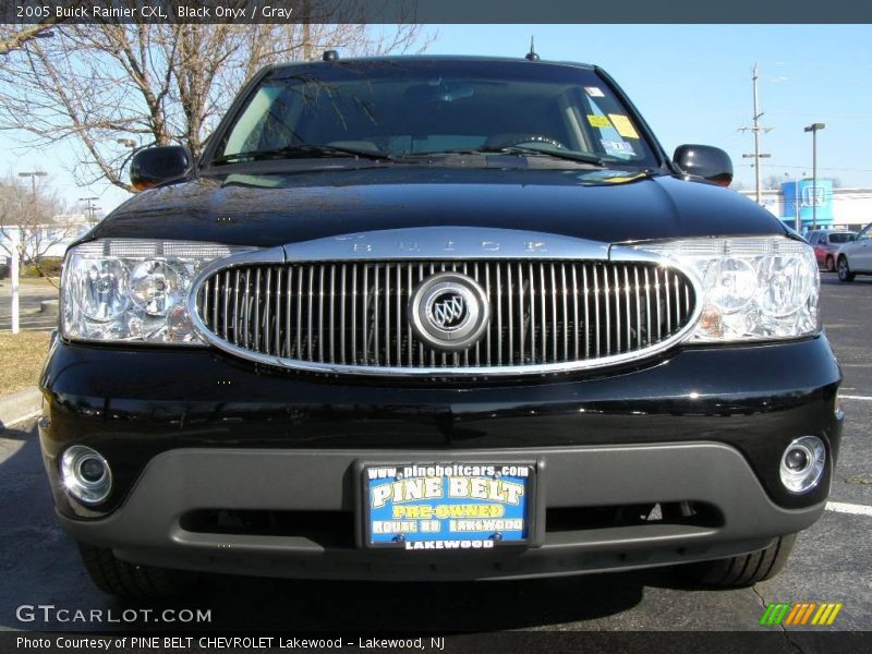 Black Onyx / Gray 2005 Buick Rainier CXL