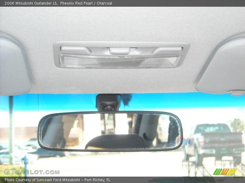 Pheonix Red Pearl / Charcoal 2006 Mitsubishi Outlander LS