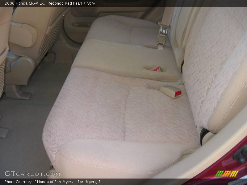 Redondo Red Pearl / Ivory 2006 Honda CR-V LX
