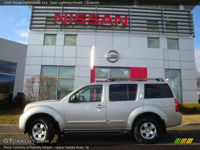 Silver Lightning Metallic / Graphite 2006 Nissan Pathfinder S 4x4