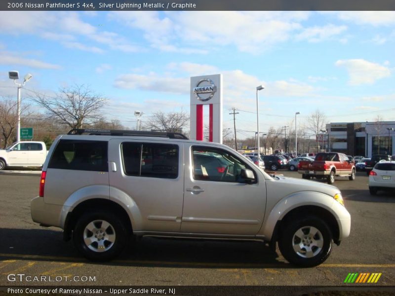 Silver Lightning Metallic / Graphite 2006 Nissan Pathfinder S 4x4