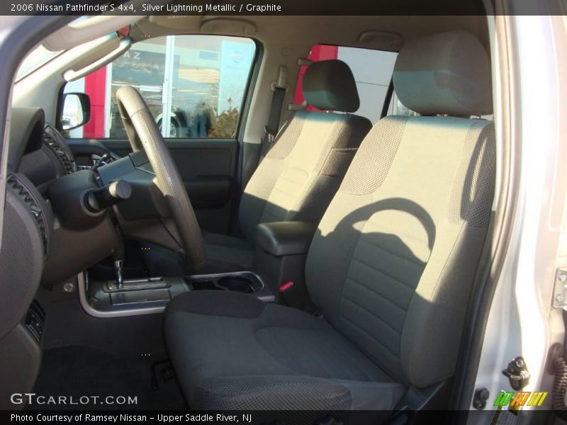 Silver Lightning Metallic / Graphite 2006 Nissan Pathfinder S 4x4