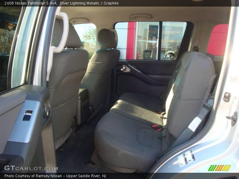 Silver Lightning Metallic / Graphite 2006 Nissan Pathfinder S 4x4