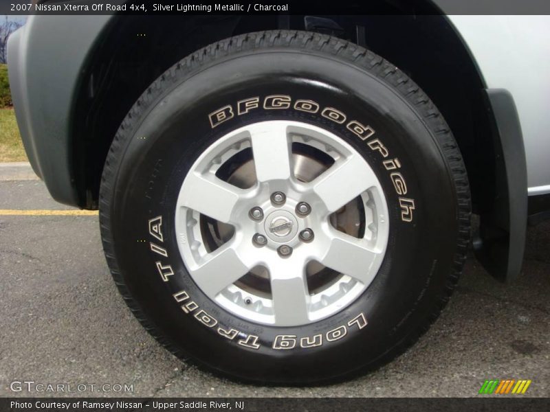 Silver Lightning Metallic / Charcoal 2007 Nissan Xterra Off Road 4x4