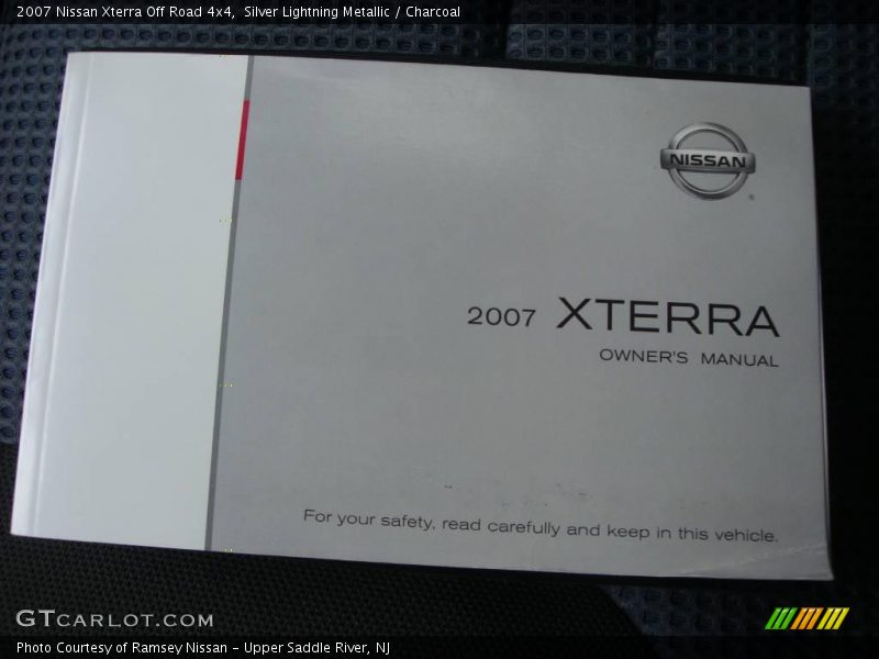 Silver Lightning Metallic / Charcoal 2007 Nissan Xterra Off Road 4x4