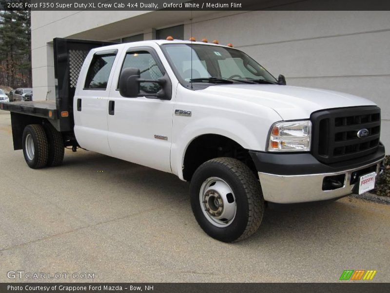 Oxford White / Medium Flint 2006 Ford F350 Super Duty XL Crew Cab 4x4 Dually