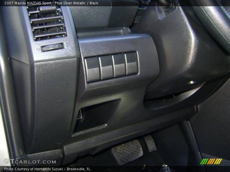 True Silver Metallic / Black 2007 Mazda MAZDA5 Sport