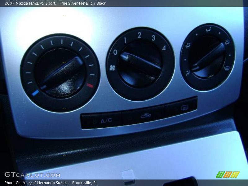 True Silver Metallic / Black 2007 Mazda MAZDA5 Sport