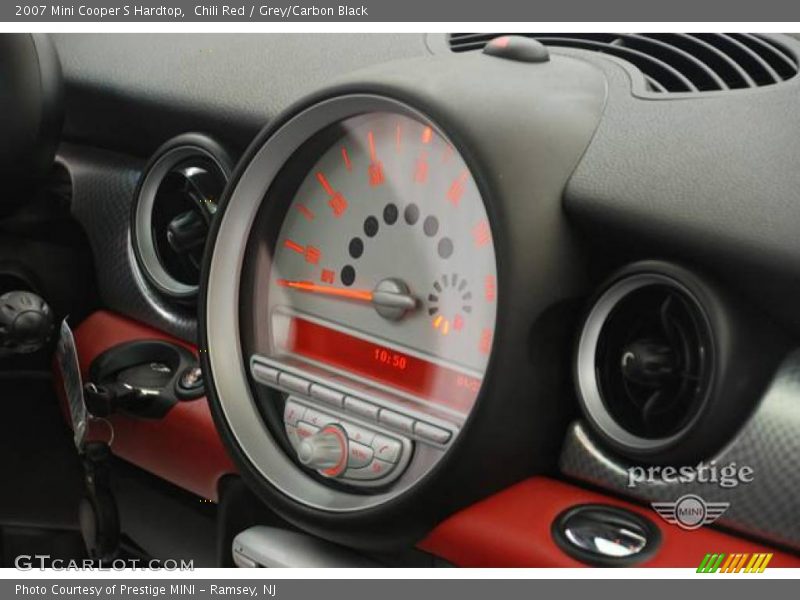 Chili Red / Grey/Carbon Black 2007 Mini Cooper S Hardtop