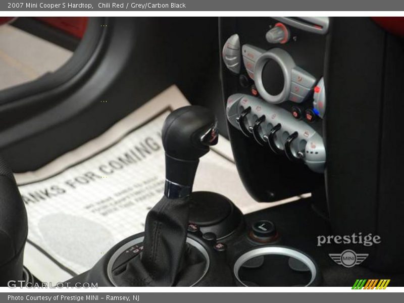 Chili Red / Grey/Carbon Black 2007 Mini Cooper S Hardtop