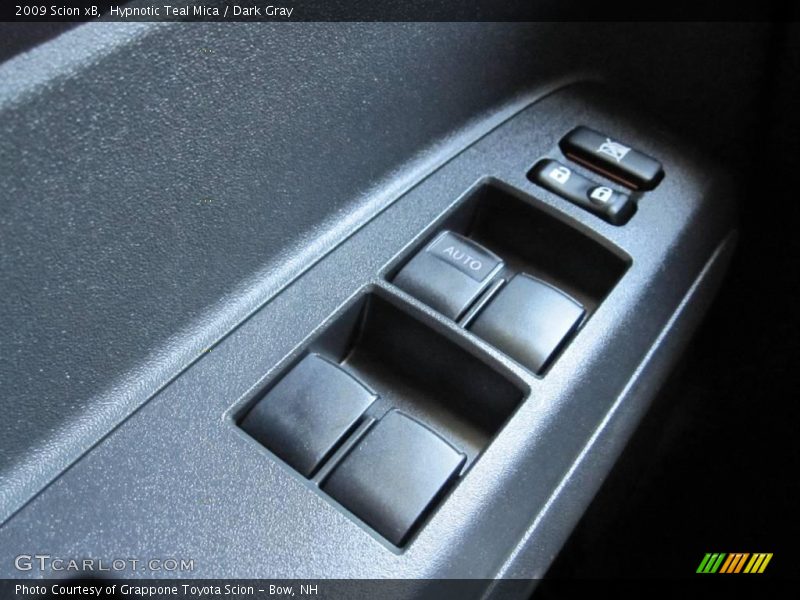 Hypnotic Teal Mica / Dark Gray 2009 Scion xB