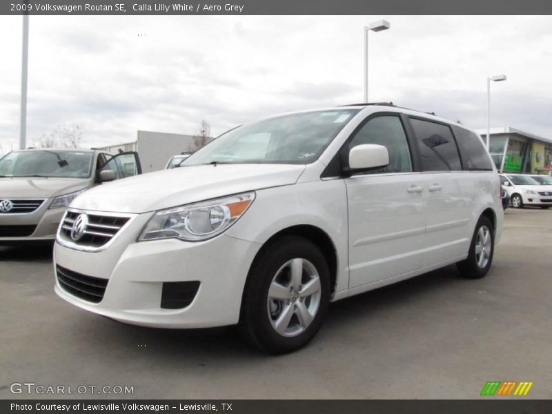 Calla Lilly White / Aero Grey 2009 Volkswagen Routan SE