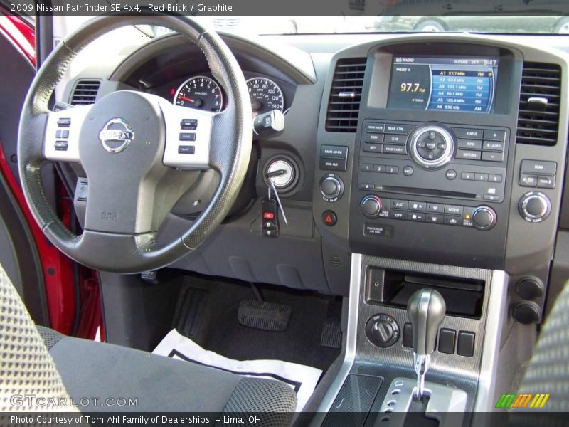 Red Brick / Graphite 2009 Nissan Pathfinder SE 4x4