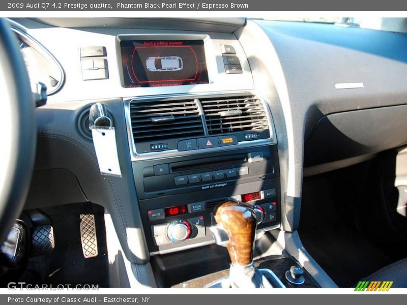 Phantom Black Pearl Effect / Espresso Brown 2009 Audi Q7 4.2 Prestige quattro
