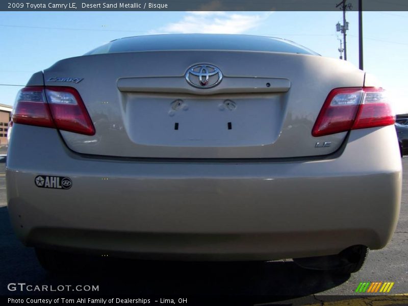 Desert Sand Metallic / Bisque 2009 Toyota Camry LE