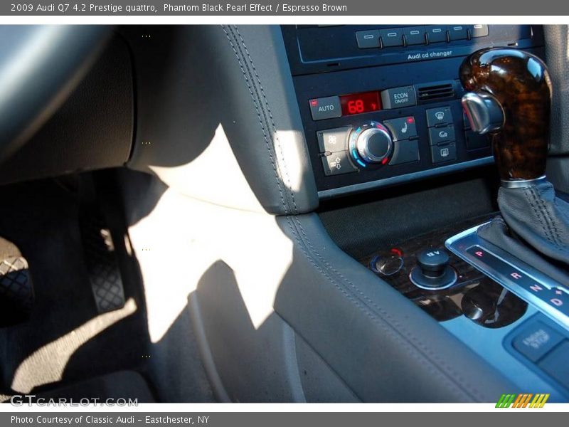 Phantom Black Pearl Effect / Espresso Brown 2009 Audi Q7 4.2 Prestige quattro