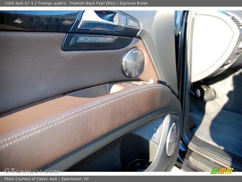 Phantom Black Pearl Effect / Espresso Brown 2009 Audi Q7 4.2 Prestige quattro