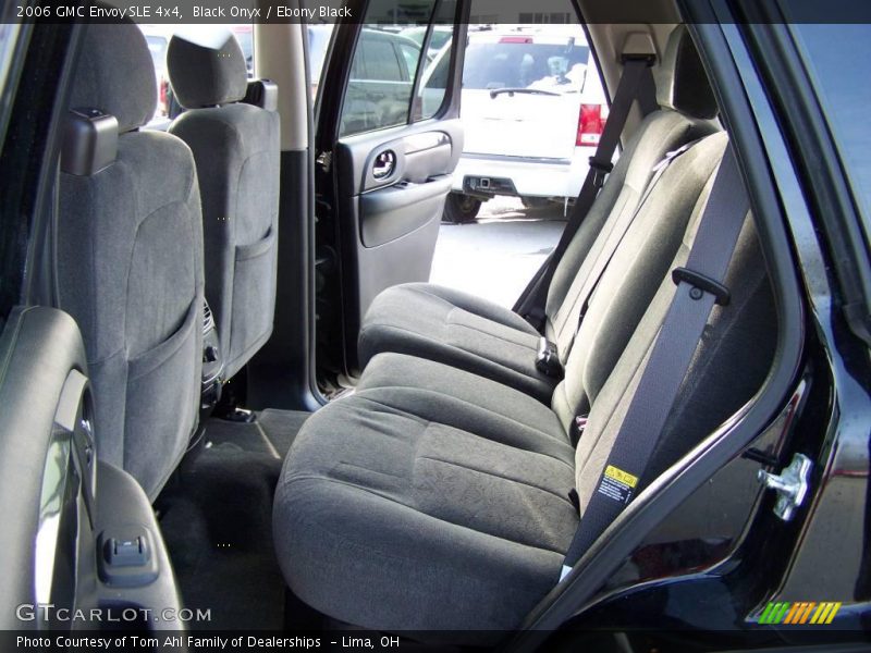 Black Onyx / Ebony Black 2006 GMC Envoy SLE 4x4