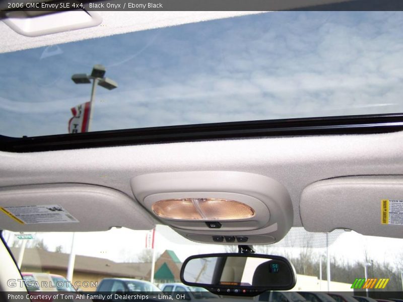 Black Onyx / Ebony Black 2006 GMC Envoy SLE 4x4